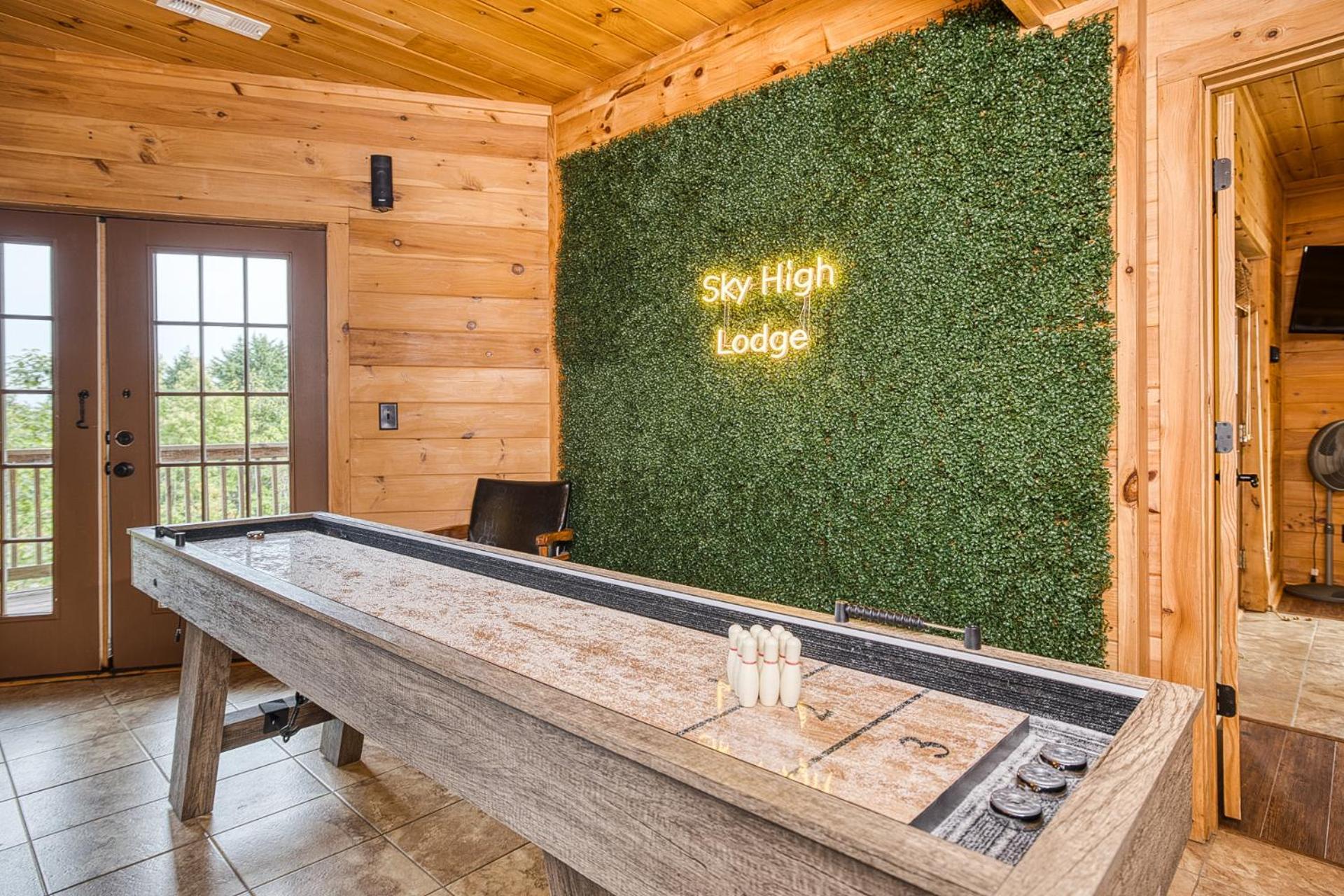 Sky High Lodge By Bk Stays. Large Cabin. Amazing Views. Game Room. Jacuzzi. Six Bedrooms. Sleeps 12 Blue Ridge Eksteriør billede