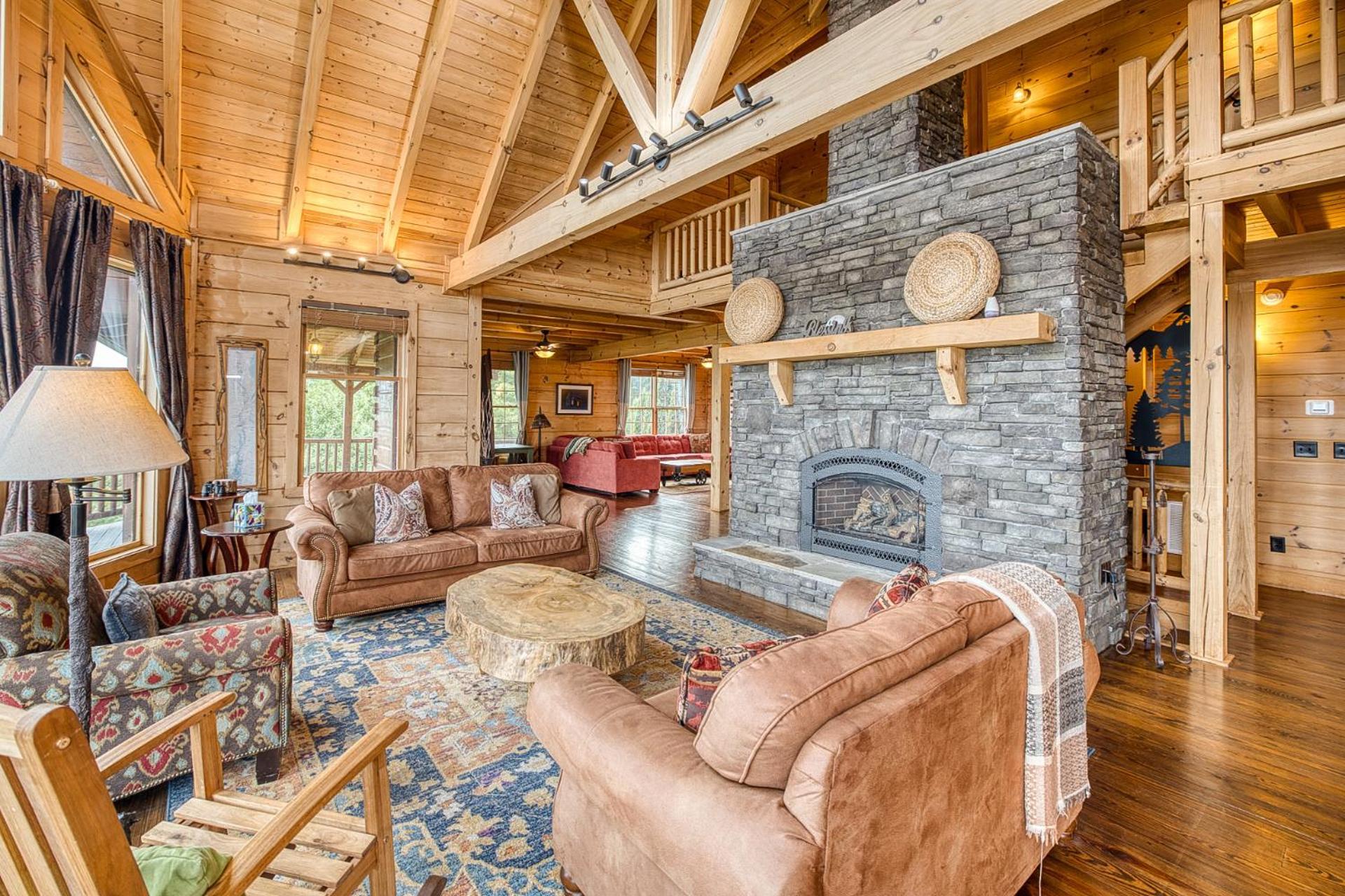 Sky High Lodge By Bk Stays. Large Cabin. Amazing Views. Game Room. Jacuzzi. Six Bedrooms. Sleeps 12 Blue Ridge Eksteriør billede