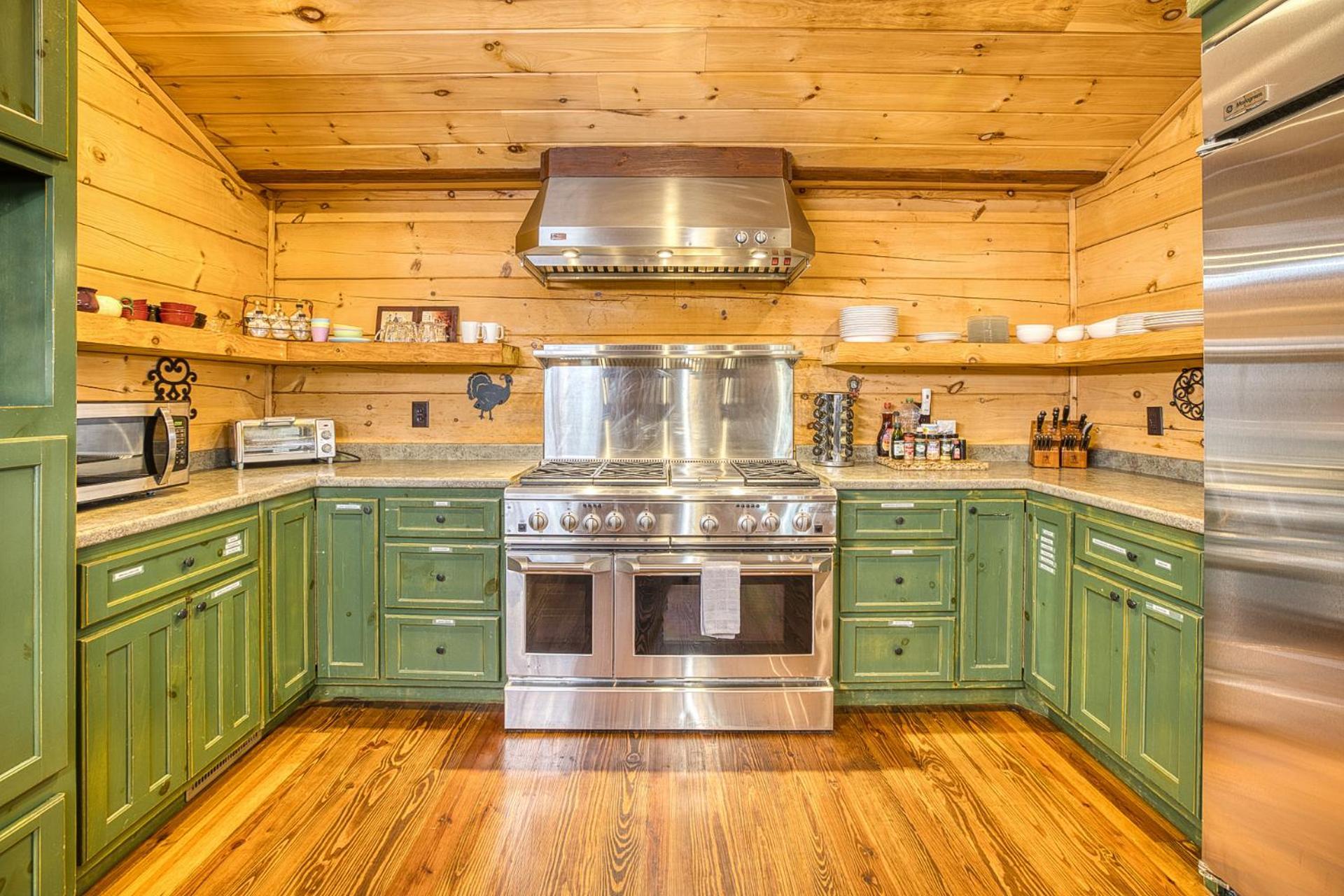 Sky High Lodge By Bk Stays. Large Cabin. Amazing Views. Game Room. Jacuzzi. Six Bedrooms. Sleeps 12 Blue Ridge Eksteriør billede