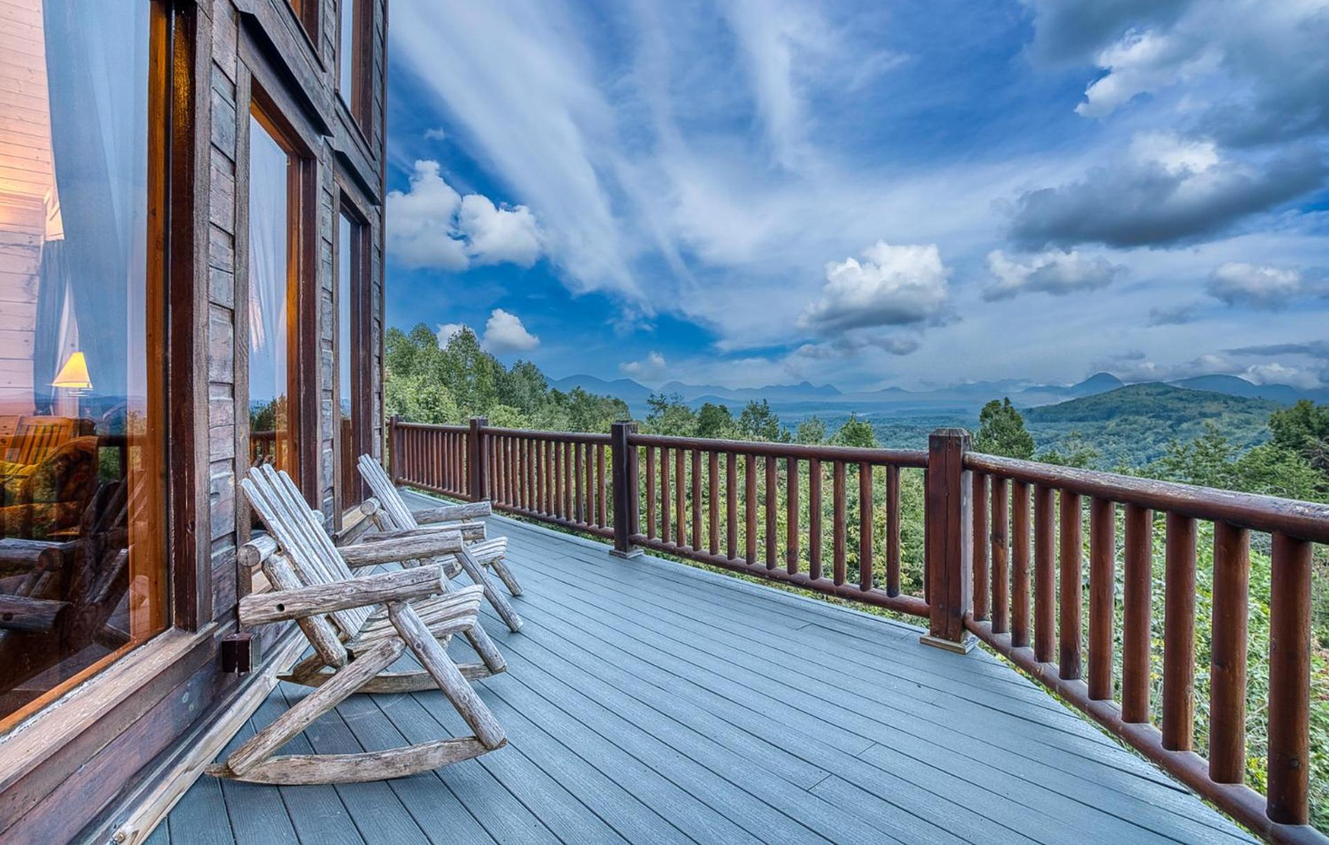 Sky High Lodge By Bk Stays. Large Cabin. Amazing Views. Game Room. Jacuzzi. Six Bedrooms. Sleeps 12 Blue Ridge Eksteriør billede